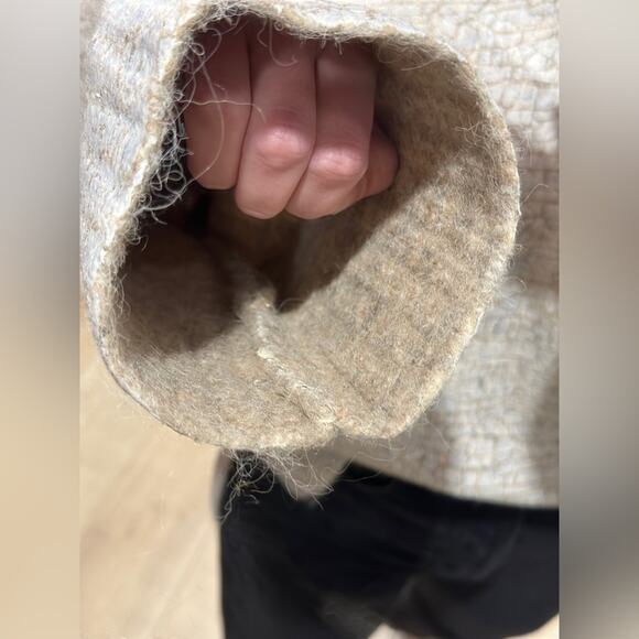 ZARA coolest sweater ever! Size Large (NWT) - Picture 6 of 12